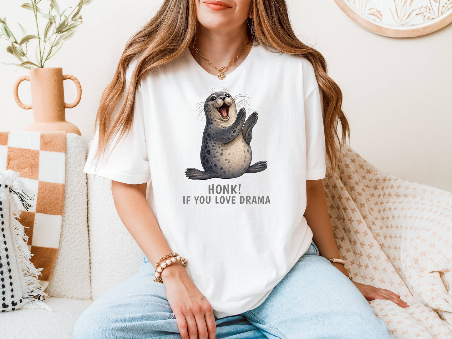 Honk If You Love Drama — Seal Tee